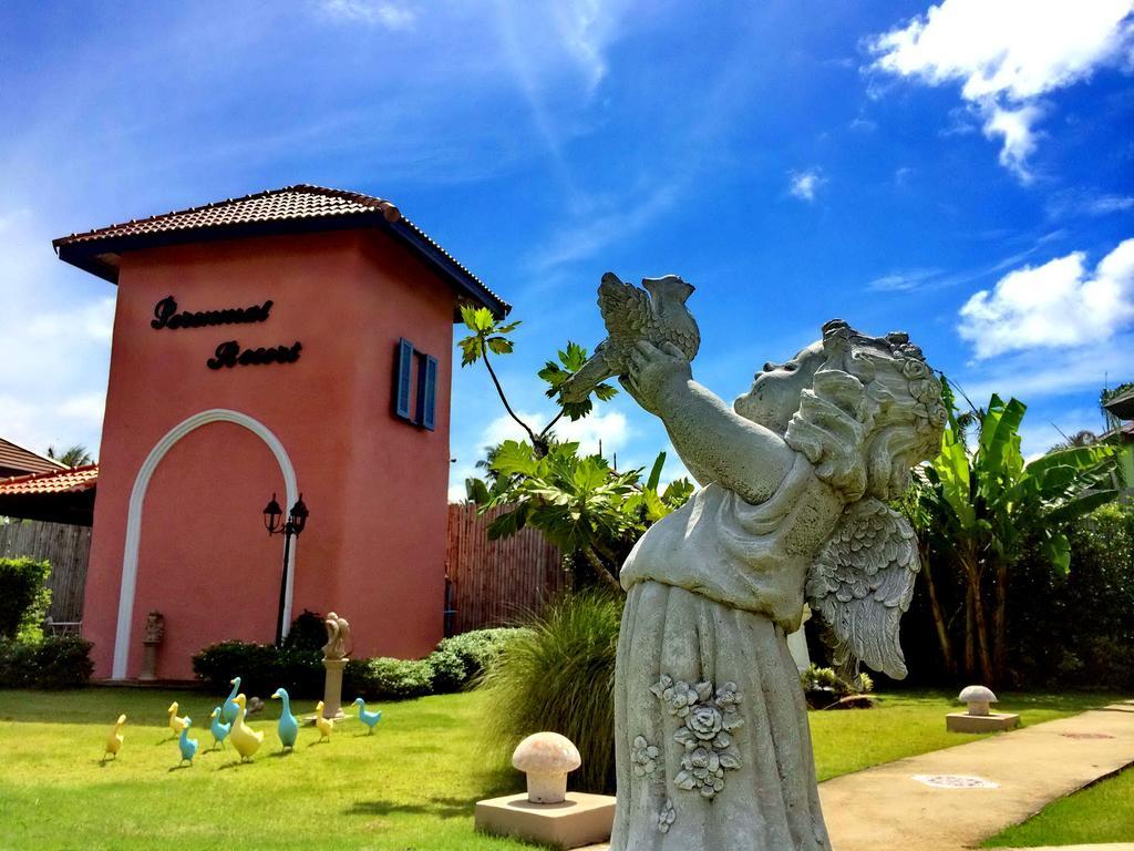 Perennial Resort Nai Yang Exterior foto